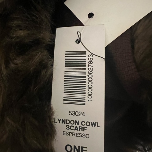 Babaton Lyndon Cowl Scarf - Picture 2 of 2